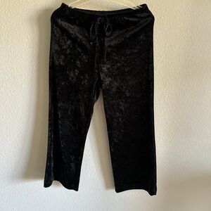 Black Velour Pants from Amy Byer California made in USA for a girl 4 y.o.